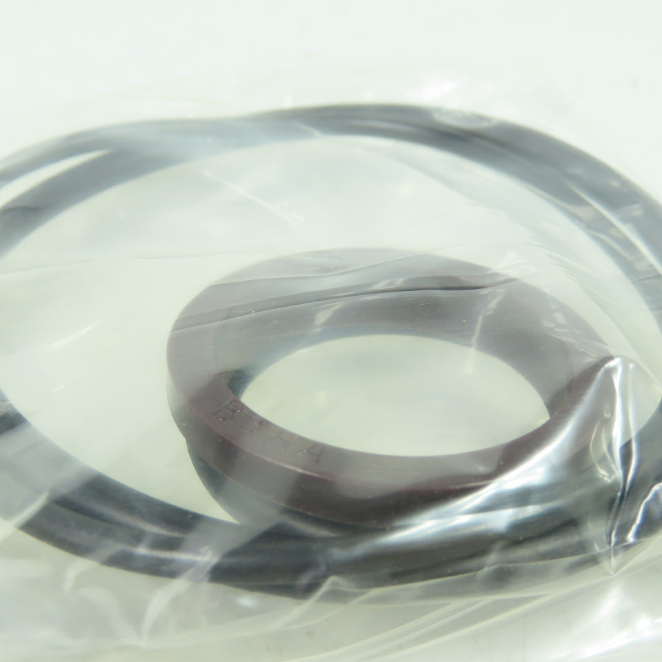 Chesterton 026147 MHK CLA-230,231,232 Hydraulic Seal P13745