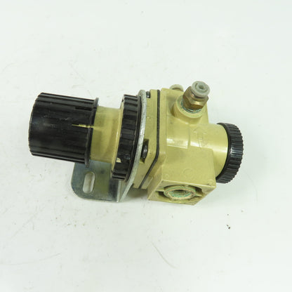Norgren R08-200-NNSA Pneumatic Regulator 300PSIG Inlet 250PSIG Outlet 1/4" NPT