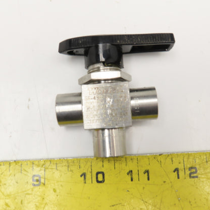 Whitey SS-43XF 4RT-1466 Stainless Steel 3 Way Valve 200PSI G1/4