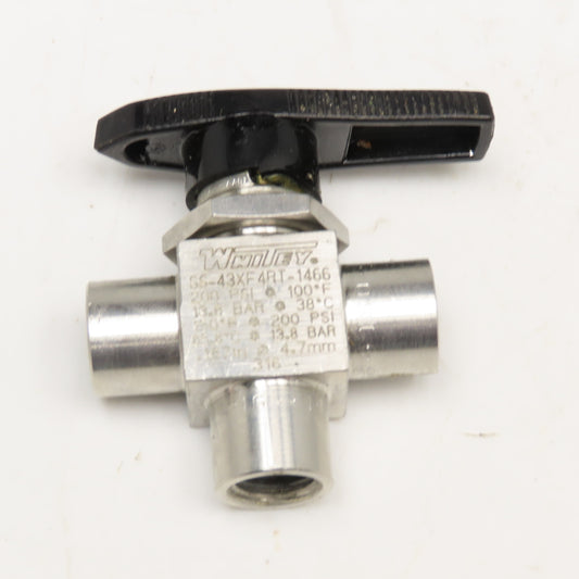 Whitey SS-43XF 4RT-1466 Stainless Steel 3 Way Valve 200PSI G1/4