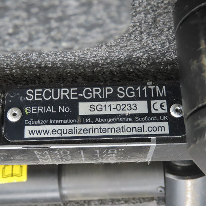 Enerpac Equalizer SG11TMSTD 11 Ton Mechanical Secure-Grip Flange Spreader Set