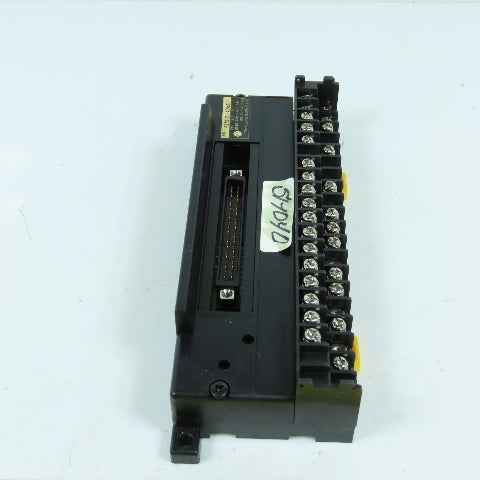 PS7X (2)-40V6S Terminal Block Screw Strip