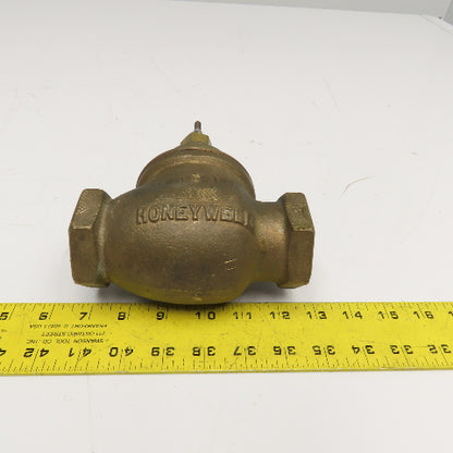 Honeywell 1-1/2" NPT Bronze Single Seat Water Valve