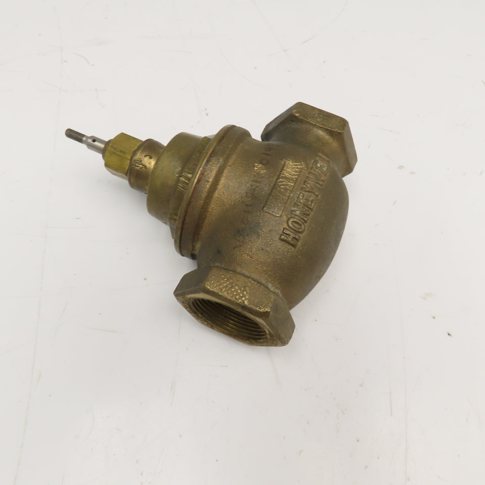 Honeywell 1-1/2" NPT Bronze Single Seat Water Valve