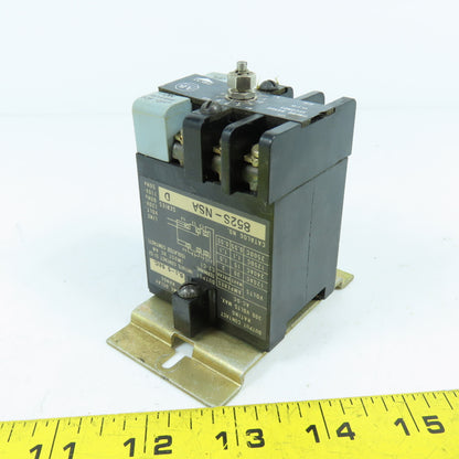 Allen Bradley 852S-NSA Ser D Time Delay Relay 0.1-5 Seconds 300V Max