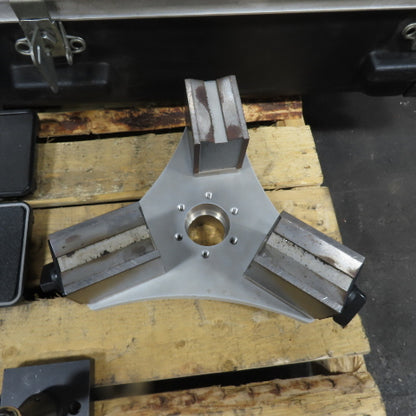 Hexagon Romer RA-7530 Absolute Portable Measuring Arm 6-Axis And Accessories