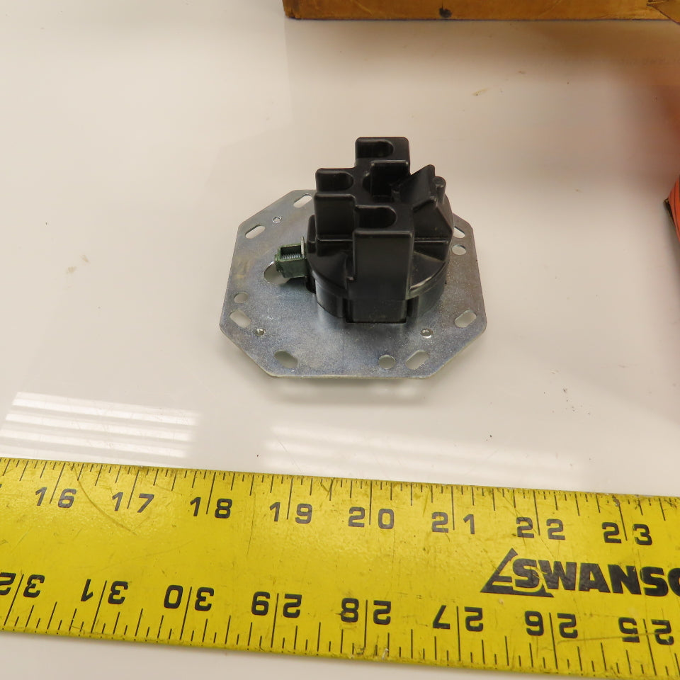 Sierra 2565 Vintage Flush Range Outlet 4-Wire 4-Prong 60A 125/250V Lot Of 8