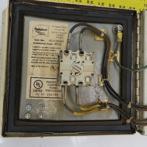 Allen Bradley 194L-E25 25A 600V Disconnect Switch W/ 8x8 x 4" Box & Fuse Holders