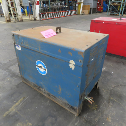 Miller Deltaweld 450 230/460V 450A Contant Voltage DC Arc Welder Power Source