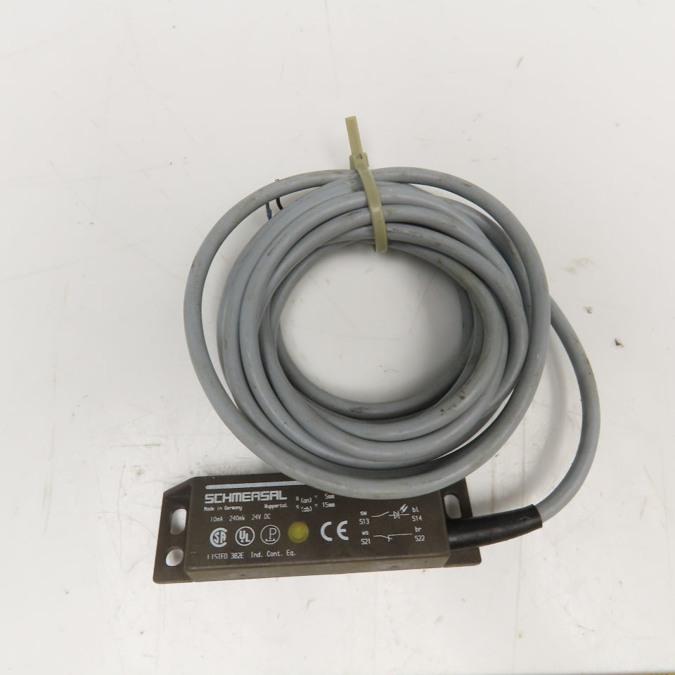 Schmersal BNS33-11ZG Magnetic Safety Sensor Switch 24VDC