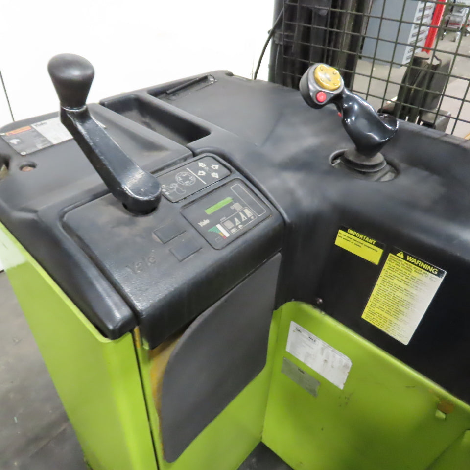 05 Yale NR040 203" Lift 3600 LB Narrow Aisle Long Reach Forklift 24V No Battery