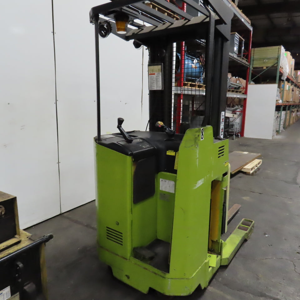 05 Yale NR040 203" Lift 3600 LB Narrow Aisle Long Reach Forklift 24V No Battery