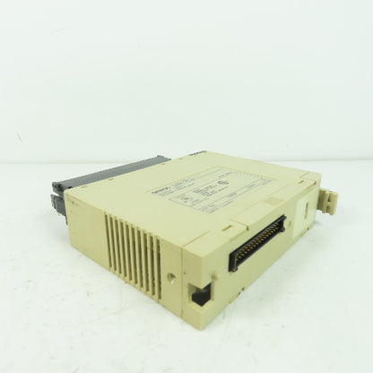Omron C200H-0A222 Output Unit Module 100-240VAC 0.3A/Point 2A/Unit