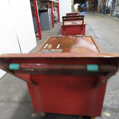 45" x30" x24" H Inside Enclosed Lockable Metal Container Tote Crate