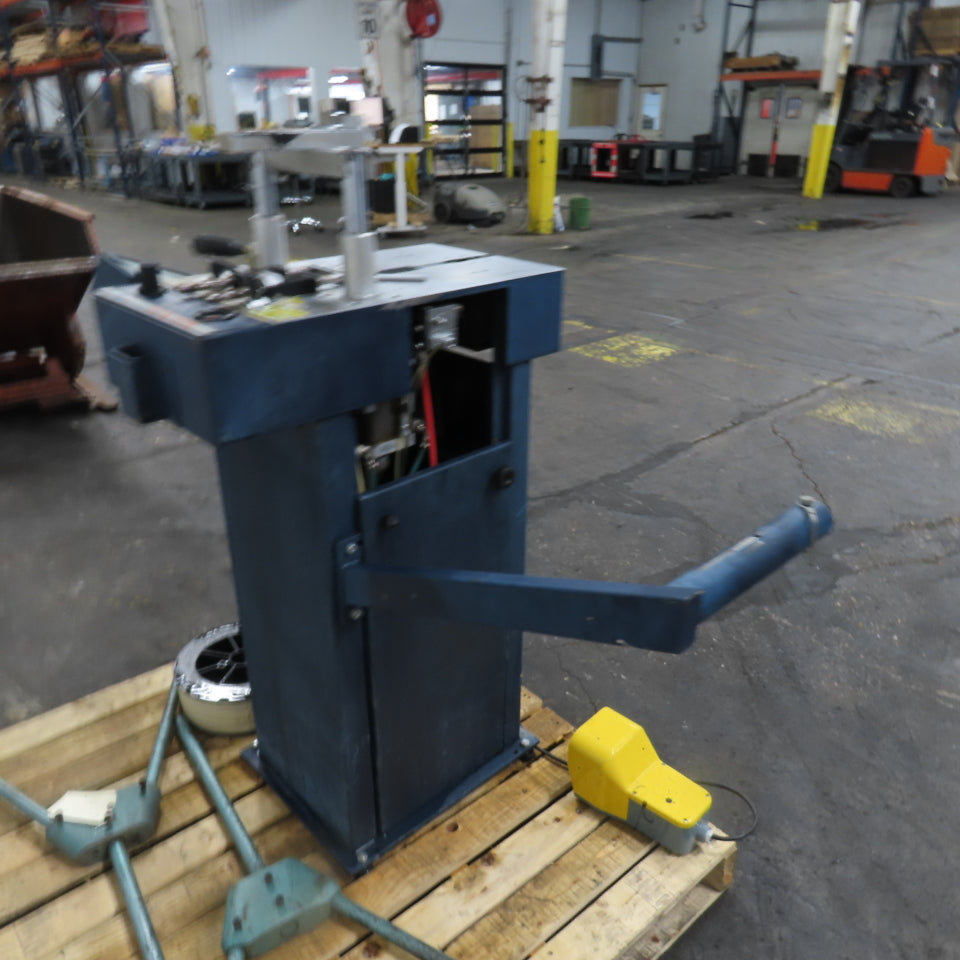 ITW Amp Speed Nailer V Frame Jointer Machine 115V Single Phase 1Ph