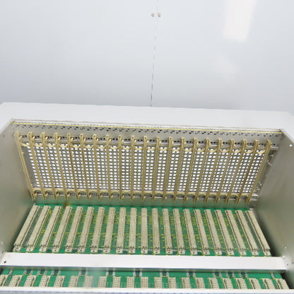 PLC-ZENTRALGERAT 24.002260 Uni-Pro90 UME-RW B21.008338-01341 Slot Rack Chassis