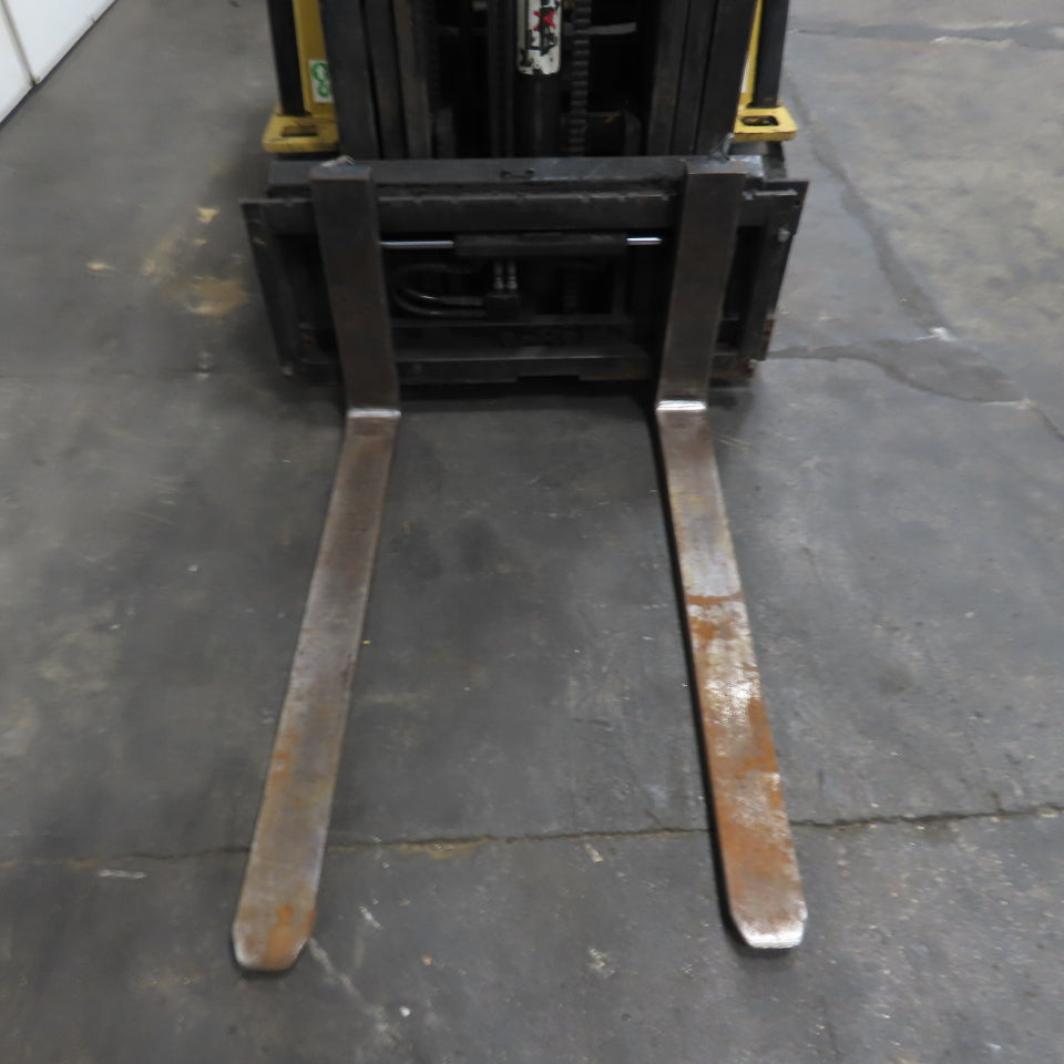 Caterpillar F30 2600LB Electric 36V Forklift 3-Stage 191" Lift Side Shift