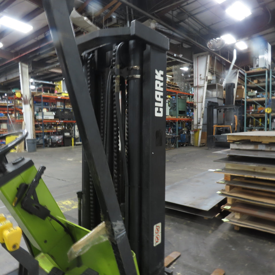 Clark ECS25 4600LB Electric 36V Forklift 3-Stage 187" Lift Side Shift 8,340HRS