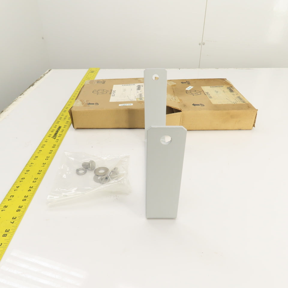 WideLite 5000253-000 EG-YOKE Aluminum Mounting Yoke Lot Of 2