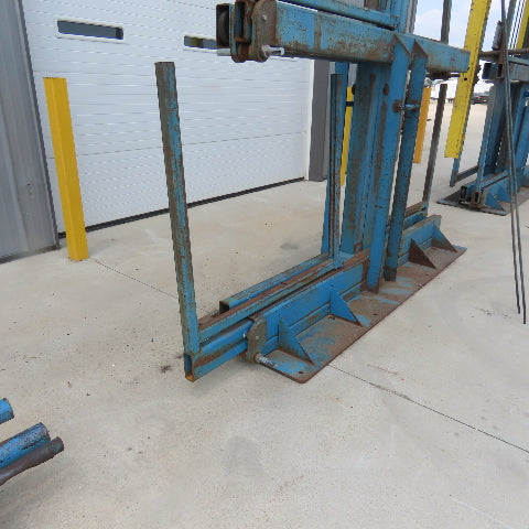 Steel Storage Systems Roll Out Cantilever Rack 3700LB Arm Cap 40" W x 38" H Arms