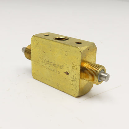 Clippard FV-3DP 1/8" NPT 3 Way Spool Valve