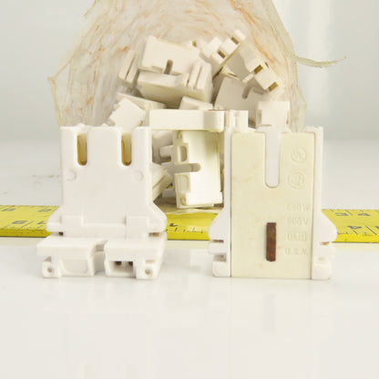 H.H. 600V 660W U-Shaped U-Bend T8, T12 Lamp Holders Bi-Pin Lot Of 50