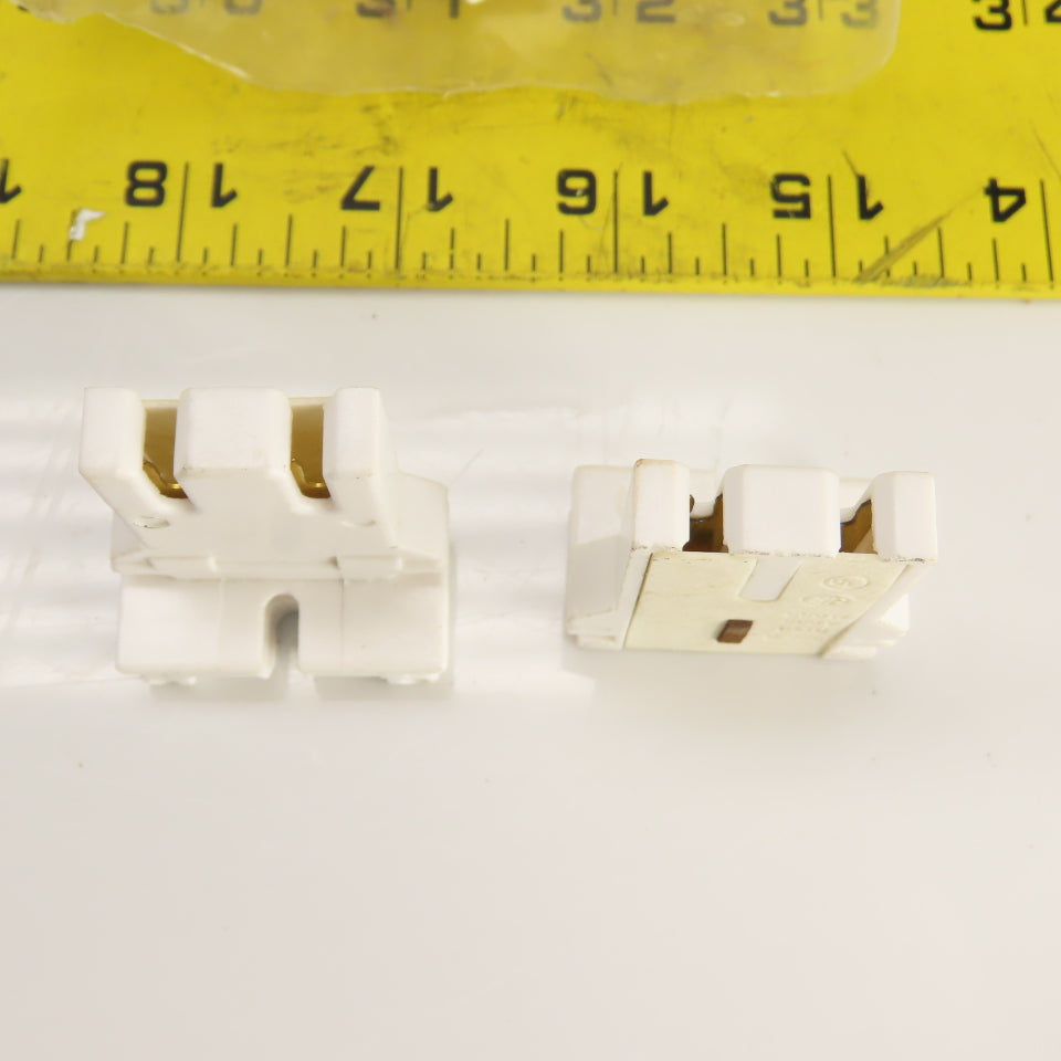 H.H. 600V 660W U-Shaped U-Bend T8, T12 Lamp Holders Bi-Pin Lot Of 50