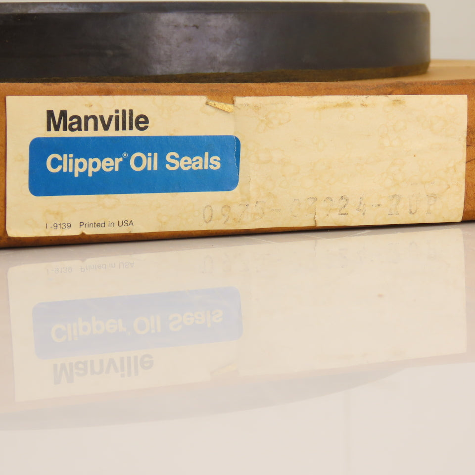 Manville Clipper 3924-RUP Oil Seal 9.75"