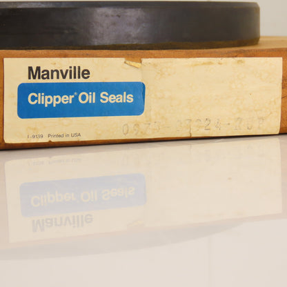 Manville Clipper 3924-RUP Oil Seal 9.75"