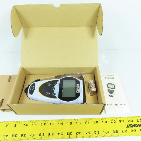 Oakton 35427-00 Handheld Thermocouple Thermometer Type J NEW