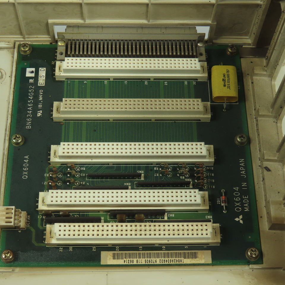 Mitsubishi FCA520AMR Numerical Control System PLC Chassis Rack