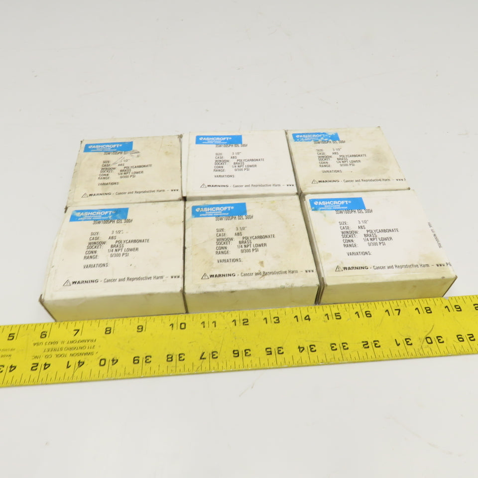 Ashcroft 35-W1005P-02L-XUL 3-1/2" Pressure Gauge 0-300PSI Lot Of 6
