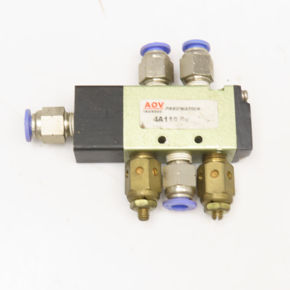 AOV Pneumatics 4A100 5/2 Way Air Piloted Directional Valve 1/8" NPT