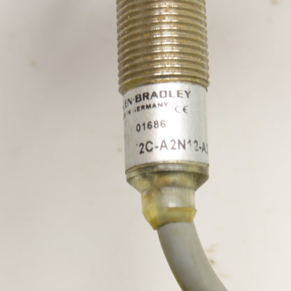 Allen Bradley 872C-A2N12-A2 B 20-250VAC Proximity Sensor
