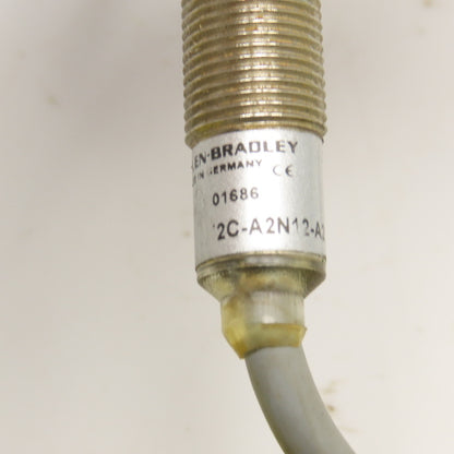 Allen Bradley 872C-A2N12-A2 B 20-250VAC Proximity Sensor