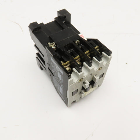 Allen Bradley 100-A18ND31 690V 18A Max Contactor Starter 120/110V Coil