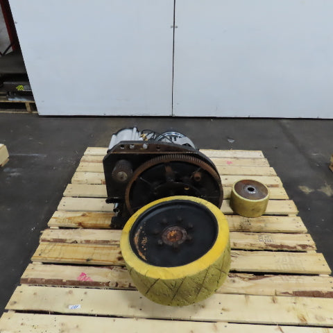 Caterpillar TSP112/4-165-T-12108 Drive & Steer Motor Wheel From A ND3000-36V