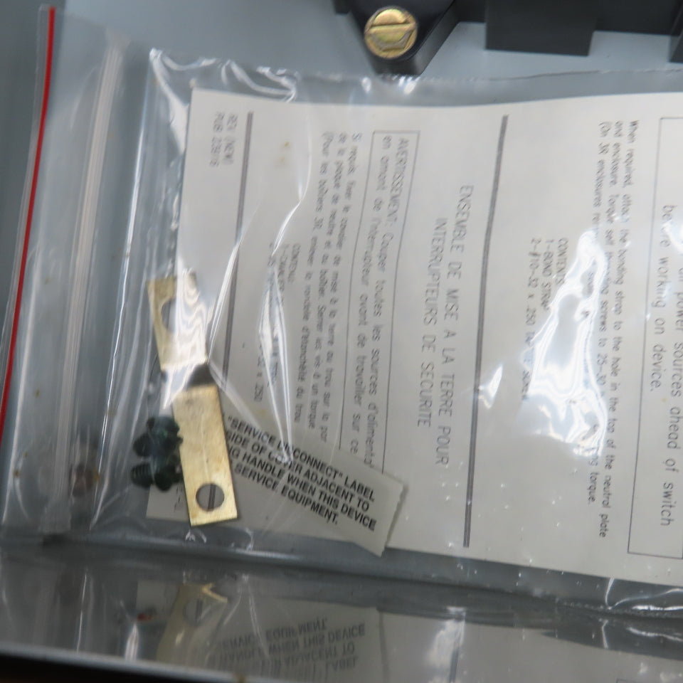 Cutler Hammer DH221NGK 30A 240V 7.5Hp Max 2 Pole Fused Safety Disconnect Switch