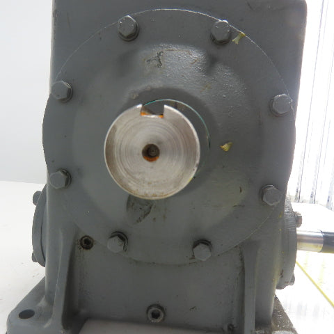 Boston gear F71825STB5J3 37:1 Ratio Gear Reducer 492IN-LB 0.700HP Input