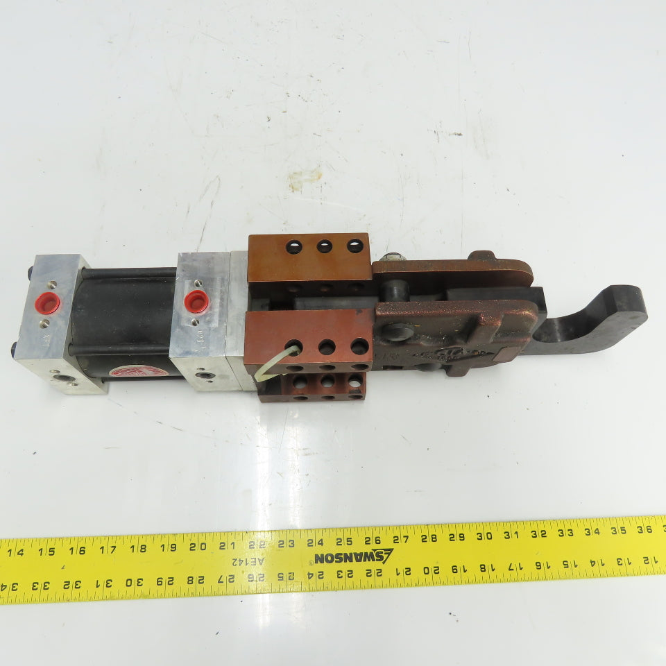 Destaco 1005-PL20-11 Pneumatic Batwing Clamp 1005-PL2.0-R1-C1