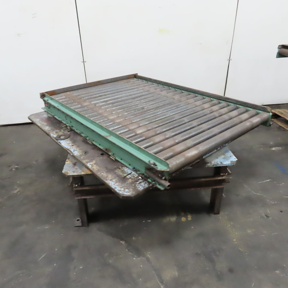 42.5" W x 60" Long 2.5" OD Rotating Top Steel Roller Gravity Conveyor 39" BF