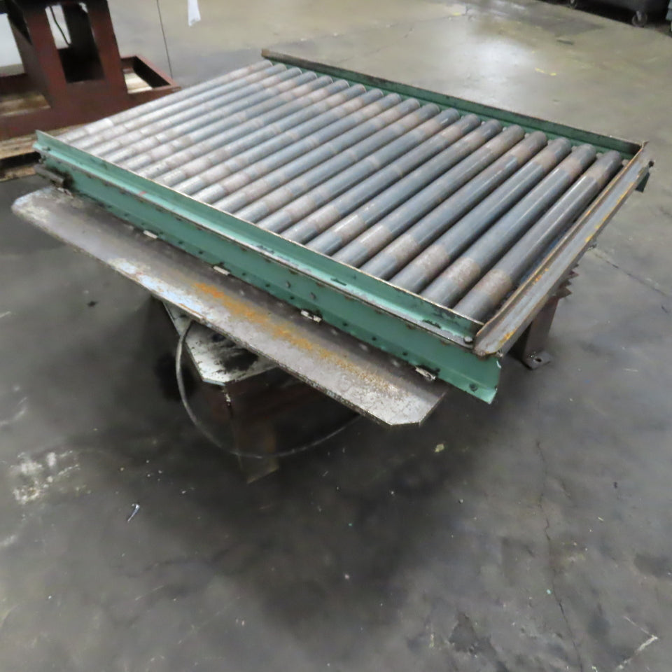 42.5" W x 60" Long 2.5" OD Rotating Top Steel Roller Gravity Conveyor 39" BF