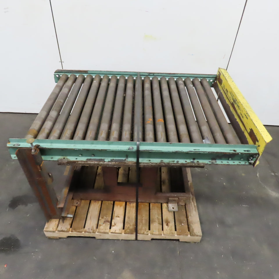 42" x 60" (5') Rotating Top Gravity Roller Conveyor 2.5" OD 39" BF 3" Centers