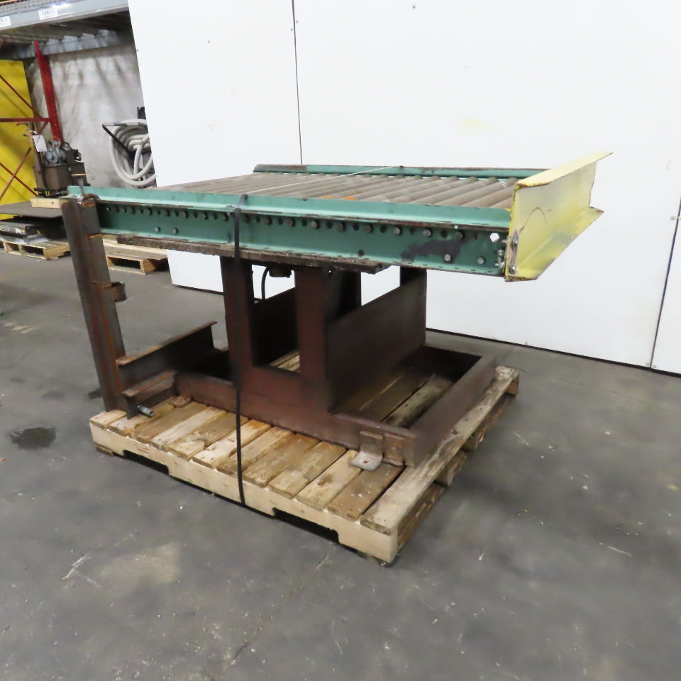 42" x 60" (5') Rotating Top Gravity Roller Conveyor 2.5" OD 39" BF 3" Centers
