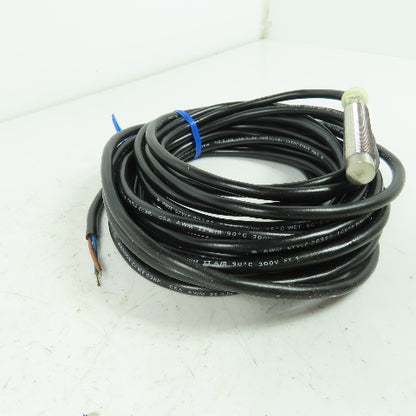 Cutler Hammer E57FBL12A2-M Inductive Proximity Sensor 20-250VAC 250mA NEW