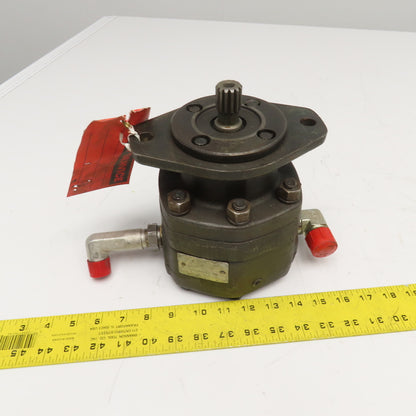 Parker M2B 90249-0-3 Hydraulic Motor 2 Bolt Flange 3/4" NPT 22mm Spline Shaft
