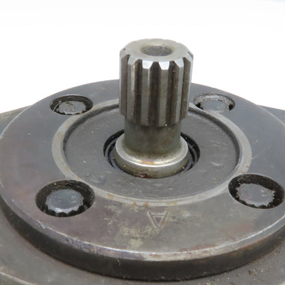 Parker M2B 90249-0-3 Hydraulic Motor 2 Bolt Flange 3/4" NPT 22mm Spline Shaft
