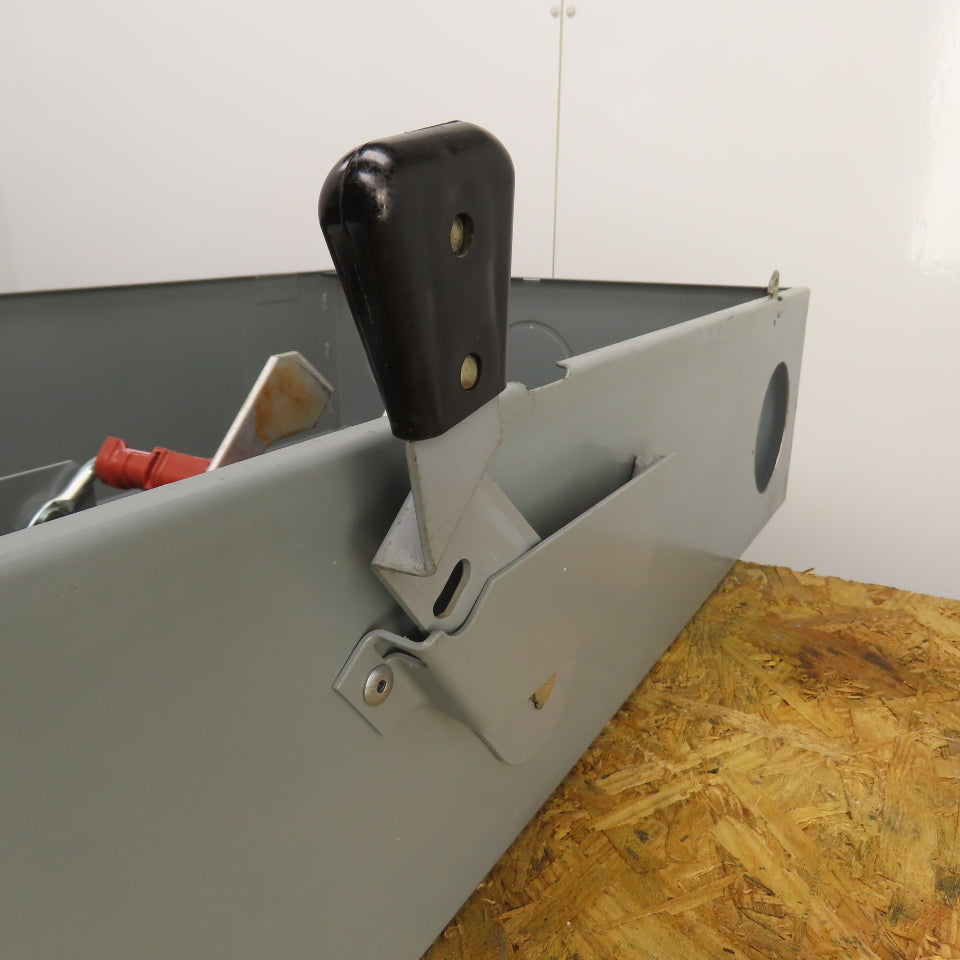 Square D D226N 600A 240V General Duty Fusible Safety Disconnect Switch 2P