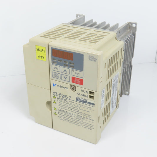 Yaskawa CIMR-V7CC40P7 1.1kW AC Inverter Drive 380-460V Input 0-460V 3.4A Out 3PH