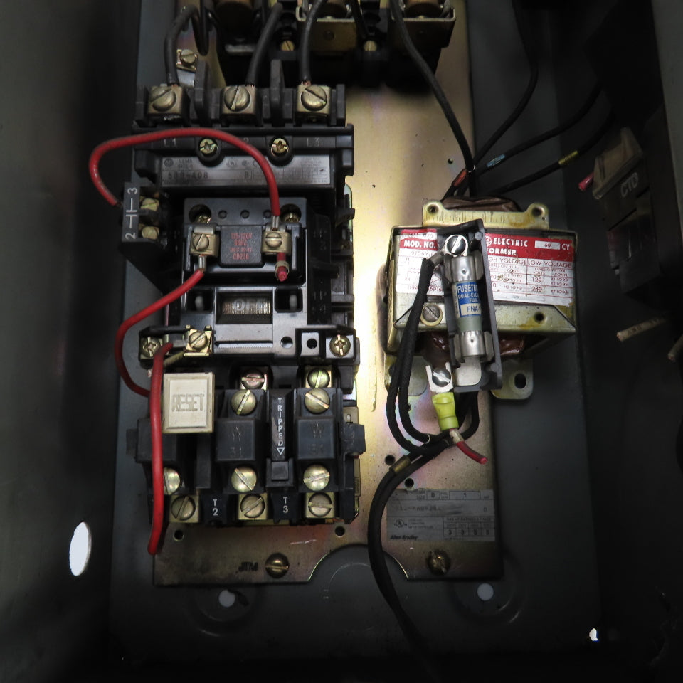 Allen Bradley 512-AAB-24R Nema Size 0 Combination Motor Starter 5HP 120V Coil